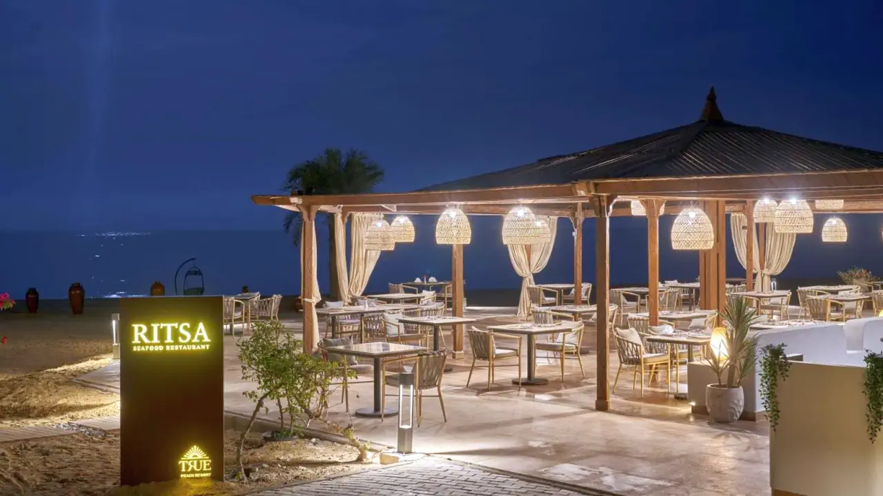 الفندق ترو بيتش ريزورت - مرسى علم